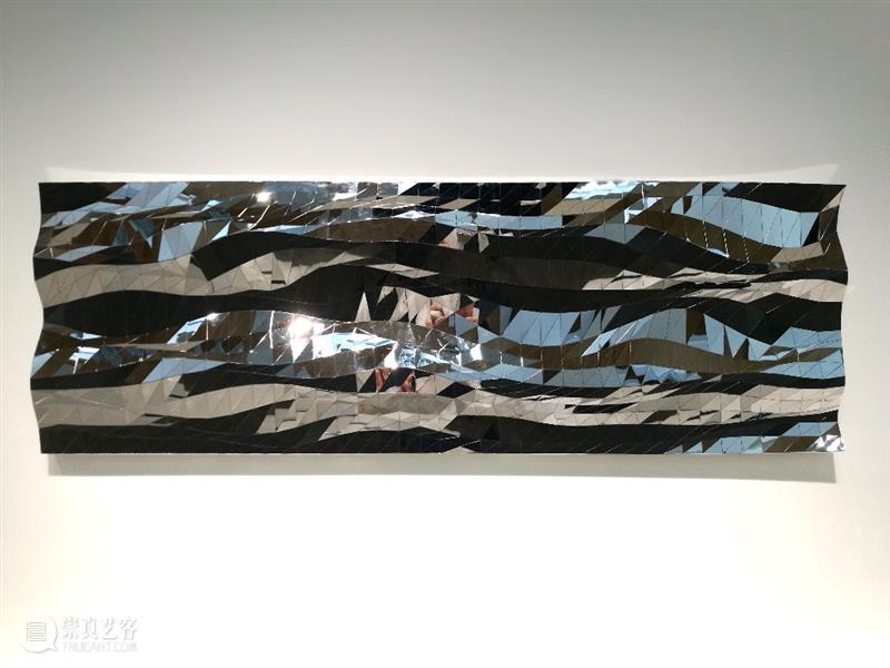 这个展览空间的设计获得了2020APDC大奖 空间 大奖 深圳 红立方 艺术馆 艺术 四面八方 公众 观展 环境 崇真艺客
