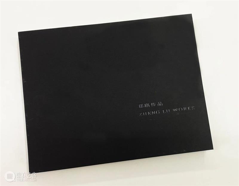 红与黑｜七木空间艺术家最新画册发布 空间 艺术家 画册 红与黑｜七木 高伟刚 郑路 封面 红与黑 颜色 部分 崇真艺客