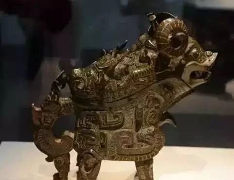 国之重宝，那些与羊有关的古青铜器 青铜器 国之重宝 商周 时期 形象 青铜 重器 对象 意义 跪乳 崇真艺客