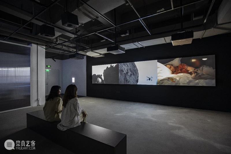 【OCAT上海馆 | 工作回顾】我们的2020 上海馆 工作 OCAT 图片 青年 媒体 艺术家 策展人 陶寒辰 王姝曼 崇真艺客