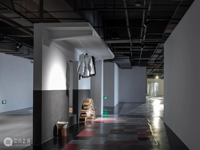 【OCAT上海馆 | 工作回顾】我们的2020 上海馆 工作 OCAT 图片 青年 媒体 艺术家 策展人 陶寒辰 王姝曼 崇真艺客