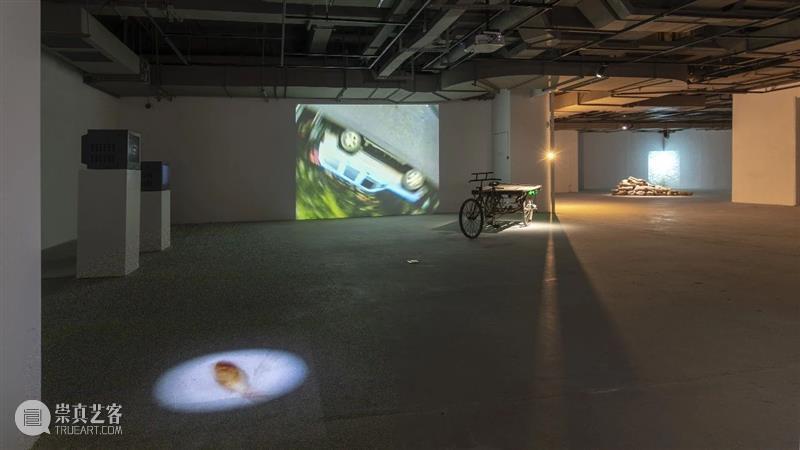【OCAT上海馆 | 工作回顾】我们的2020 上海馆 工作 OCAT 图片 青年 媒体 艺术家 策展人 陶寒辰 王姝曼 崇真艺客