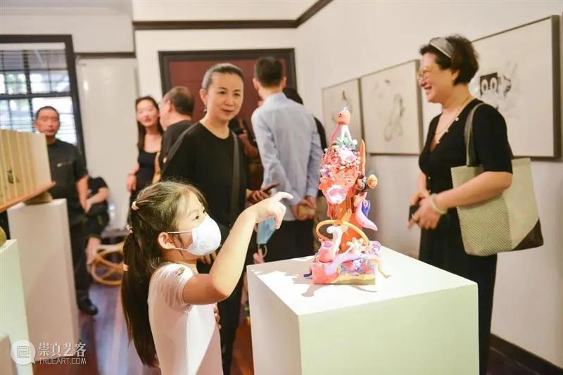 熏依社画廊祝您新春快樂! 熏依社画廊 新春 通知 Information 假期 Exhibition 废墟 Ruins曲 岩QU Yan 崇真艺客