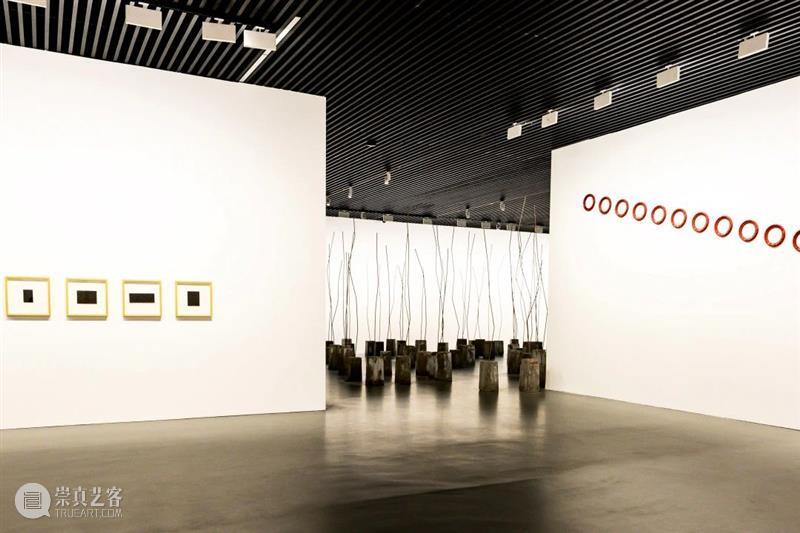 香格纳画廊 | 2020年度展览回顾（下） 香格纳画廊 艺术家 本馆 国内外 艺术 空间 其中 作品 新生 新作 崇真艺客