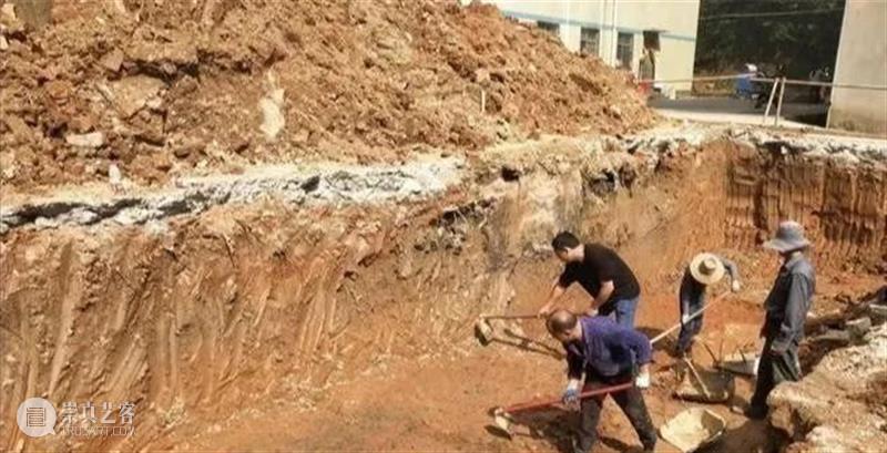 岳阳出土3000多年前的青铜铙! 青铜 岳阳 汨罗市 长乐镇 海螺山 工地 青铜器 文物 管理所 人员 崇真艺客