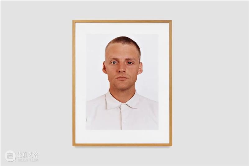 今日生日｜托马斯·鲁夫（Thomas Ruff） 鲁夫 托马斯 Ruff 生日 卓纳 画廊 图片 历史 建筑 赫尔佐格 崇真艺客