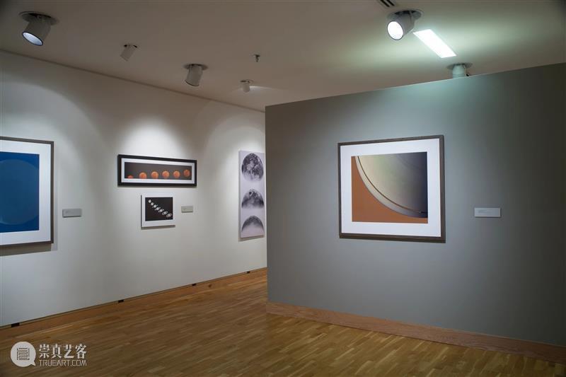 今日生日｜托马斯·鲁夫（Thomas Ruff） 鲁夫 托马斯 Ruff 生日 卓纳 画廊 图片 历史 建筑 赫尔佐格 崇真艺客