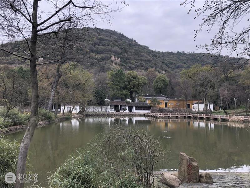 联合武道馆 — 编织|朱宇晖:宛转桥头 桥头 朱宇晖 联合武道馆 苏州天平山 范长白园 遗址 来源 建筑遗产 本文 作者 崇真艺客