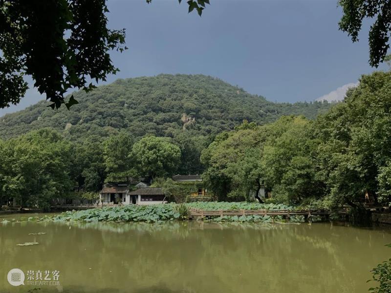 联合武道馆 — 编织|朱宇晖:宛转桥头 桥头 朱宇晖 联合武道馆 苏州天平山 范长白园 遗址 来源 建筑遗产 本文 作者 崇真艺客