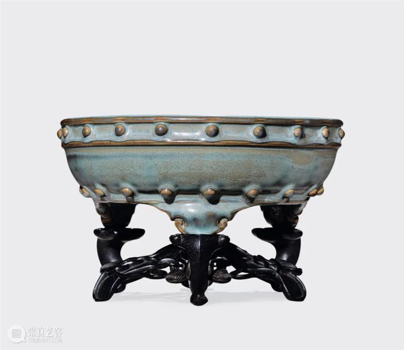 【保利拍卖 • 精品回顾】古董珍玩丨珍品采撷 古董 珍品 保利拍卖 精品 北京保利拍卖 明初 钧窑天蓝釉棱 花盆 直径 款识 崇真艺客