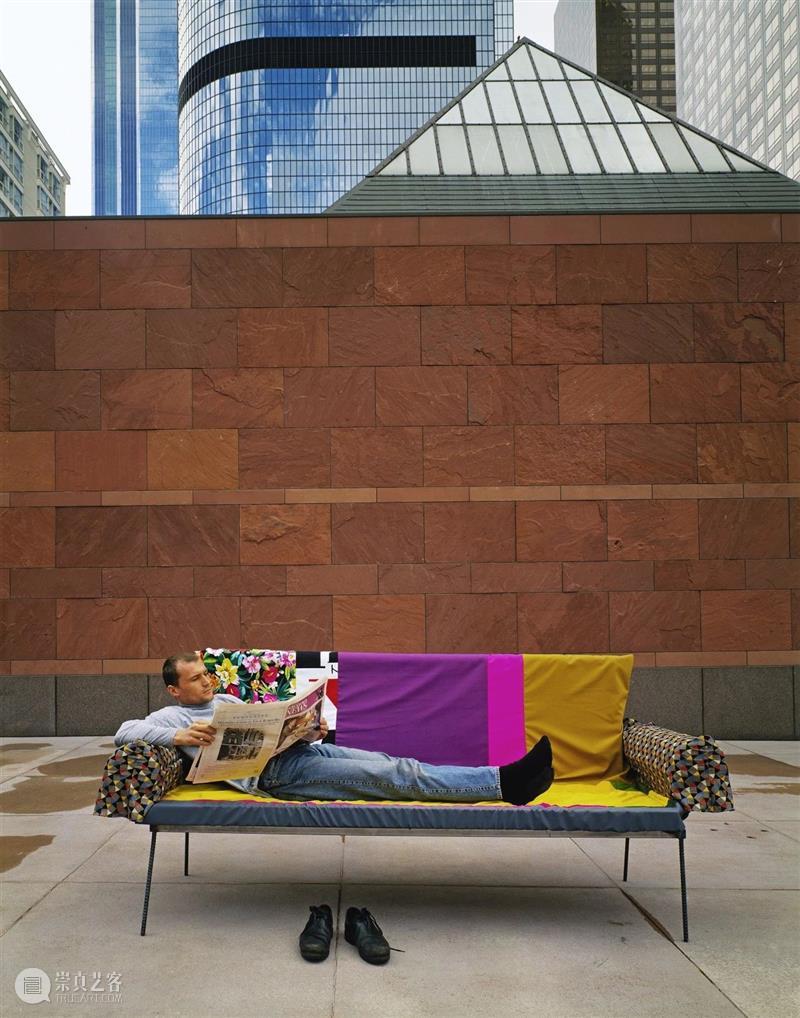 今日生日｜弗朗兹·韦斯特（Franz West） 弗朗兹 韦斯特 Franz West 生日 卓纳 画廊 睡椅 洛杉矶 艺术 崇真艺客