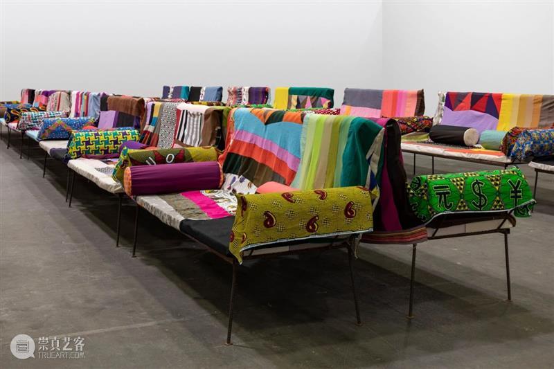 今日生日｜弗朗兹·韦斯特（Franz West） 弗朗兹 韦斯特 Franz West 生日 卓纳 画廊 睡椅 洛杉矶 艺术 崇真艺客