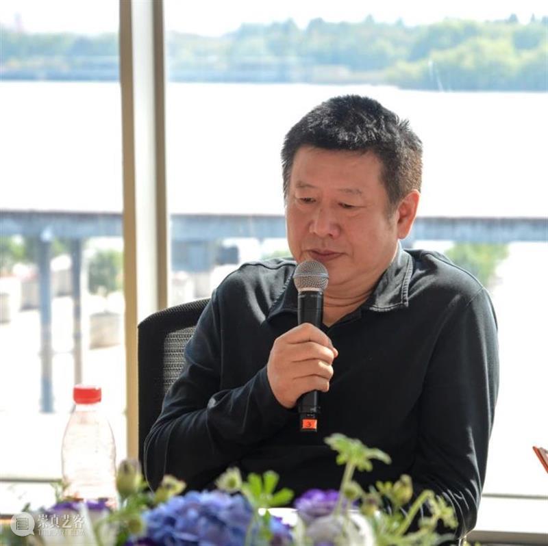LONG文章 | 周春芽：从不知道叶茂中会画画，还画得非常好 叶茂中 周春芽 LONG 文章 画展 龙美术馆 西岸 创始人 刘益谦 策展人 崇真艺客