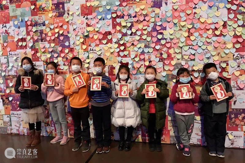 【中华艺术宫 | 现场】在中华艺术宫过一个祥和喜庆、丰富多彩的文化年 中华艺术宫 文化 现场 长假 期间 上海美术馆 大礼包 市民 手中 美术馆 崇真艺客