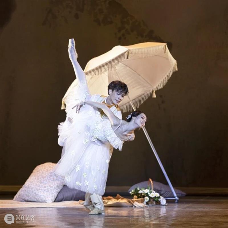 大剧院“文艺春节”回顾来了！今夜，精彩未完待续…… 大剧院 文艺 今夜 牛年 剧场 初二 初六 上海大剧院 别克 市民 崇真艺客