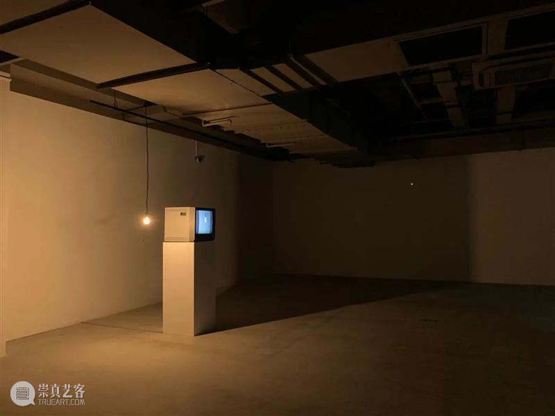 ARARIO NEWS | 黄圭泰 纳里尼·马拉尼 金顺基 金丘林 黄圭泰 纳里尼 马拉尼 金顺基 金丘林 ARARIO NEWS Gyutae 韩国 艺术摄影 崇真艺客