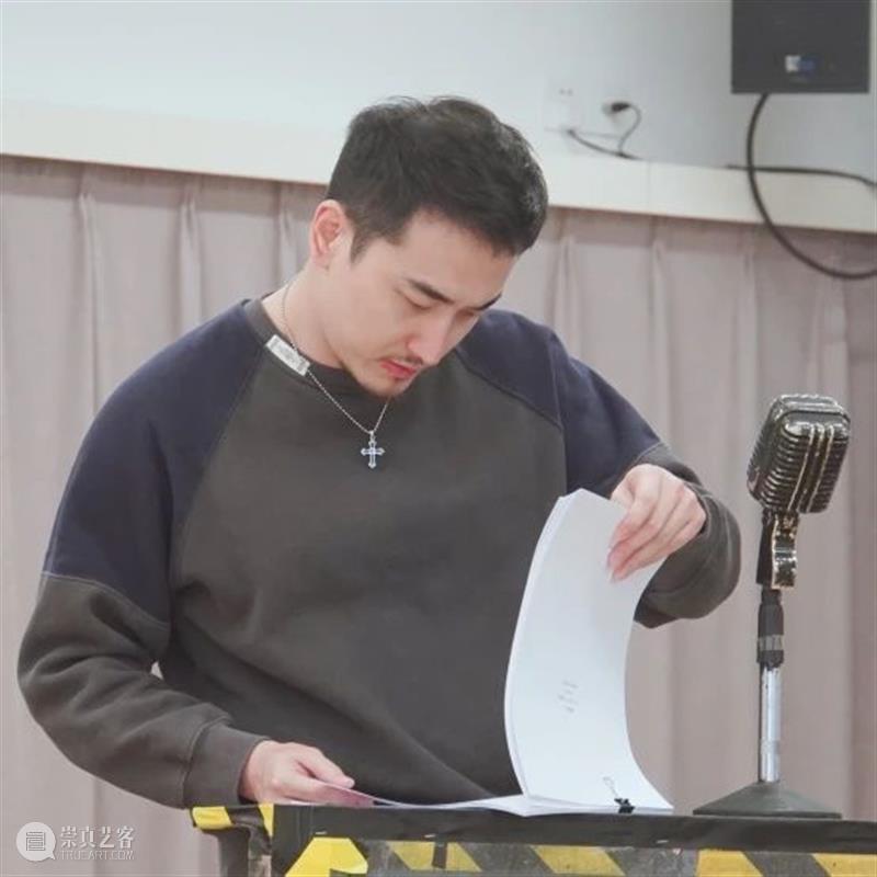 《原告证人》| 红红火火开工！距离首演倒计时6天！ 原告证人 倒计时 原告 证人 辛丑牛年 上海话剧艺术中心 艺术 剧院 剧组 进行时 崇真艺客