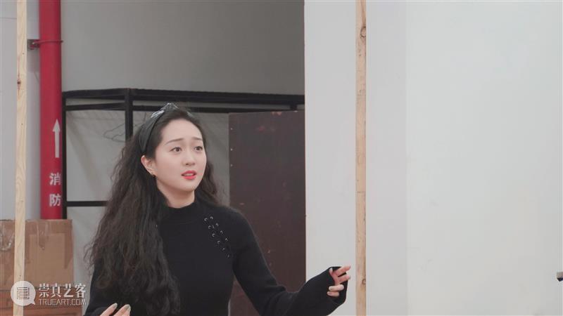《原告证人》| 红红火火开工！距离首演倒计时6天！ 原告证人 倒计时 原告 证人 辛丑牛年 上海话剧艺术中心 艺术 剧院 剧组 进行时 崇真艺客