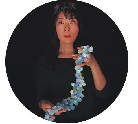 【IFA-艺术赏析】Mariko Kusumoto | 一起走进空灵薄纱的海洋世界 Mariko 艺术 IFA 薄纱 海洋世界 面料 透明感 层次 部件 趣味 崇真艺客