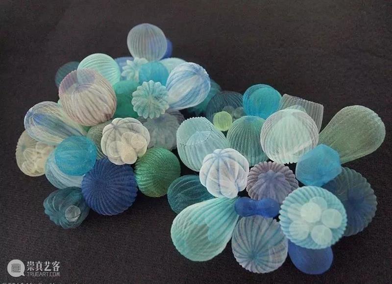 【IFA-艺术赏析】Mariko Kusumoto | 一起走进空灵薄纱的海洋世界 Mariko 艺术 IFA 薄纱 海洋世界 面料 透明感 层次 部件 趣味 崇真艺客