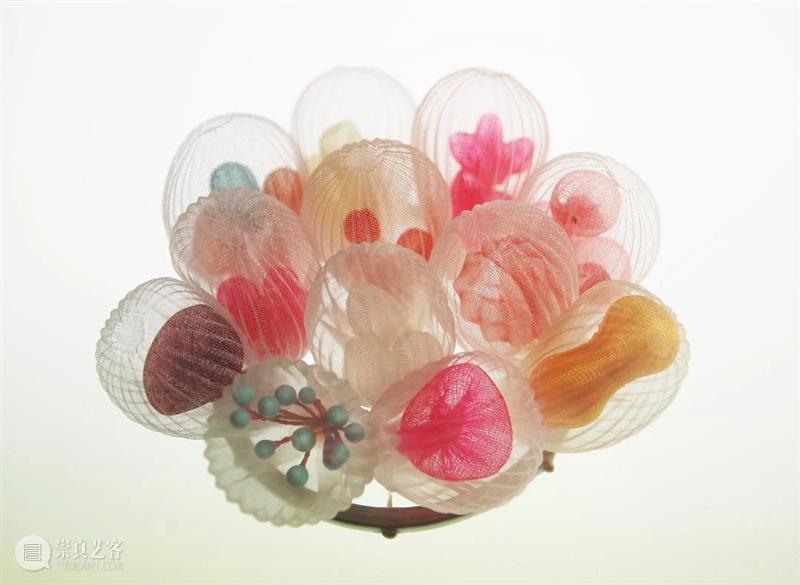 【IFA-艺术赏析】Mariko Kusumoto | 一起走进空灵薄纱的海洋世界 Mariko 艺术 IFA 薄纱 海洋世界 面料 透明感 层次 部件 趣味 崇真艺客