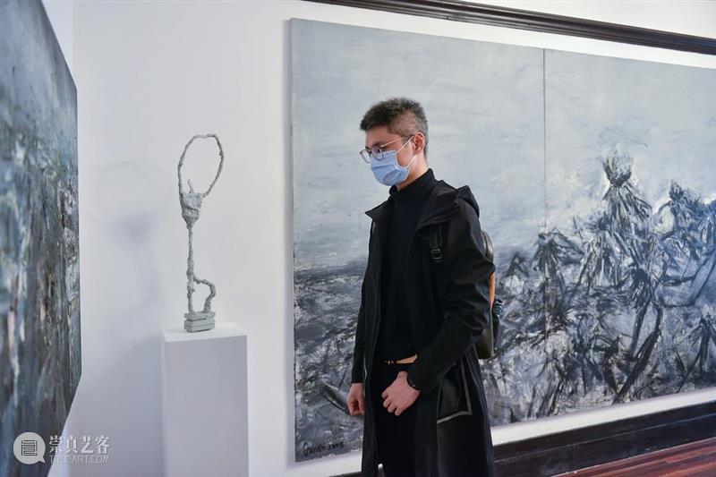 展览现场 | 「废墟的雨」Rainy Ruins ——曲岩个展 废墟 现场 曲岩 个展 Ruins Ruins曲 岩QU Yan 时间 熏依社画廊 崇真艺客