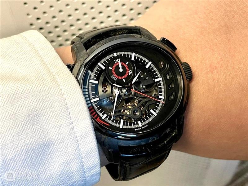 最美丽的意外：卡地亚品牌经典「Crash」系列 卡地亚 品牌 经典 Crash 系列 意外 风格 精髓 创意 新思 崇真艺客