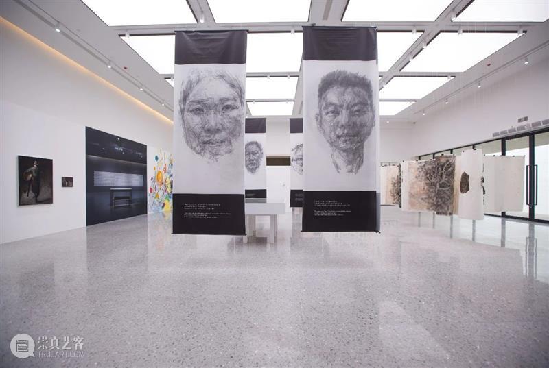 OCAT西安馆 ｜ 《六周年回顾展》今日闭展 OCAT 西安 左右 展厅 当前 埃里克 索斯 影子爱人 本地 作者 崇真艺客