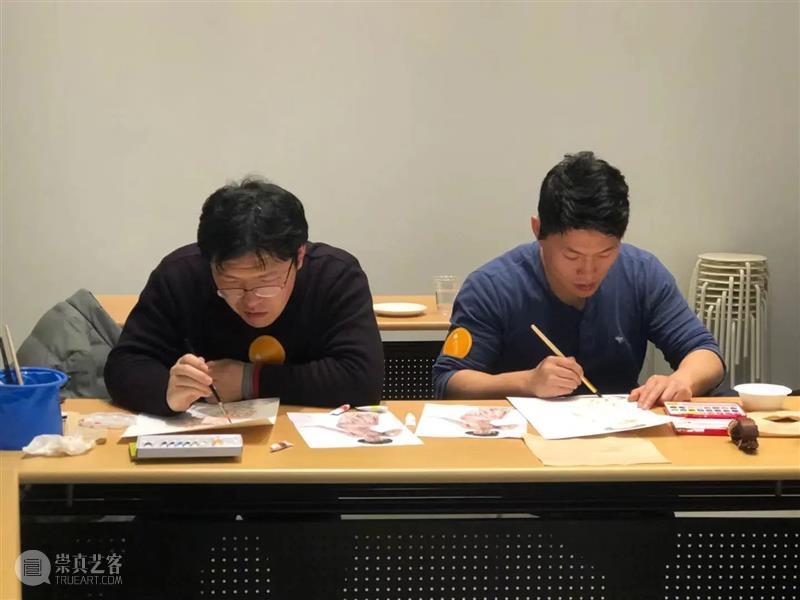 震旦博物馆【民•潮】特展活动报名 | 【绘画课】月份牌擦笔水彩画法课程  浦江畔文化宝盒 课程 水彩 画法 月份 活动 震旦博物馆 杭穉英 原作 月份牌分解图 孙尧 崇真艺客