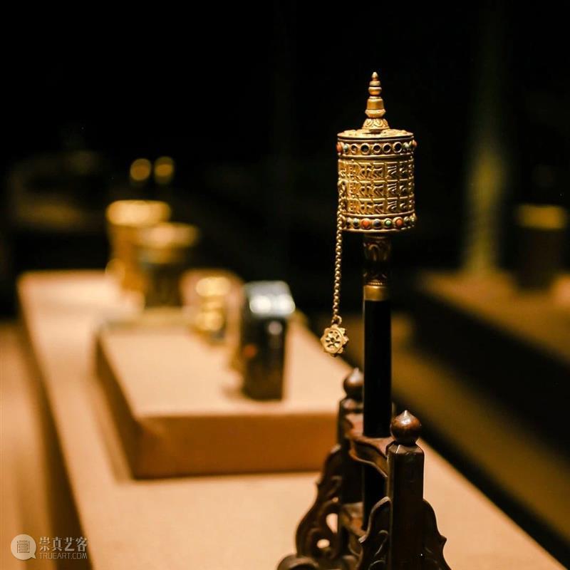 看双展，品美酒，这个女神节就要文艺范儿  嘉德艺术中心 双展 美酒 女神节 文艺范儿 女神 节日 往事 艺术 嘉德艺术中心 文艺 崇真艺客