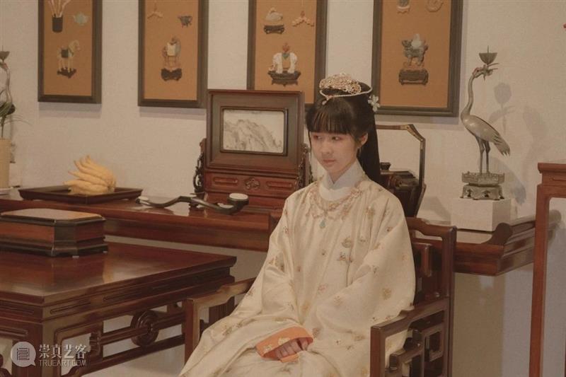 活动回顾|中国年文化与设计展里的汉服秀  浙江美术馆 中国 活动 文化 汉服秀 金牛纳福上元安康寒风 细雨 气温 浙江美术馆 汉服 妹妹 崇真艺客