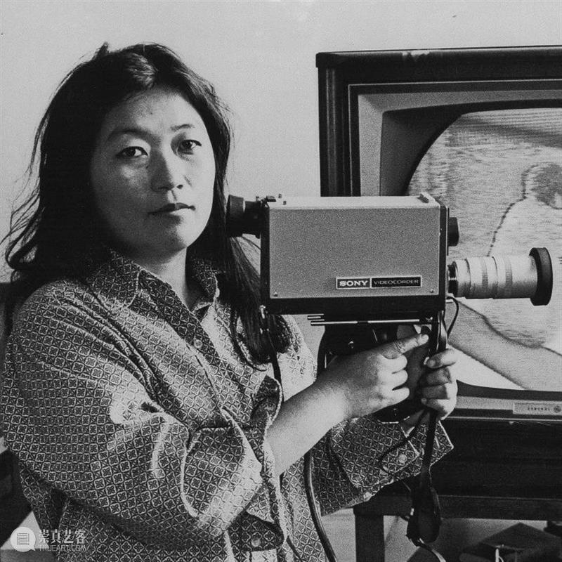 【OCAT上海馆 | 作品介绍】久保田成子，《杜尚式：自行车轮（一）》，1983-1990 作品 久保田 杜尚式：自行车轮 OCAT 上海馆 当前 媒介 东亚 录像 艺术 崇真艺客