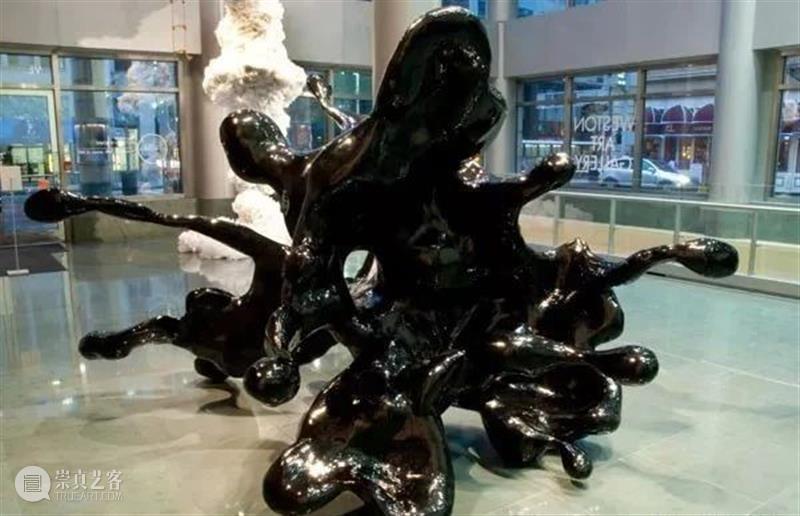 装置丨漂浮的蘑菇云——转瞬即逝、令人恐惧的美丽 蘑菇云 装置 上方 中国舞台美术学会 右上 星标 本文 雕塑 毁灭性 矛盾 崇真艺客