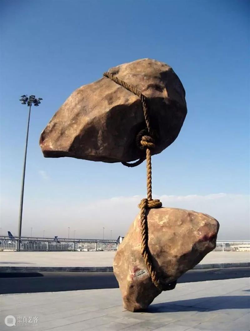 雕塑丨十四座反重力雕塑，感受超现实的魅力  中国舞台美术学会 雕塑 魅力 上方 中国舞台美术学会 右上 星标 本文 自然的力量 Daniel 大象 崇真艺客