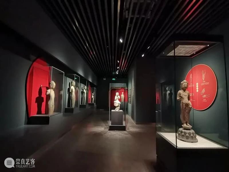 直播丨策展人课堂：一凿一磨——龙兴寺遗址出土佛教造像精品展 佛教 龙兴寺遗址 精品展 丨策展人 课堂 青州龙兴寺遗址 北魏 北宋 造像 数量 崇真艺客
