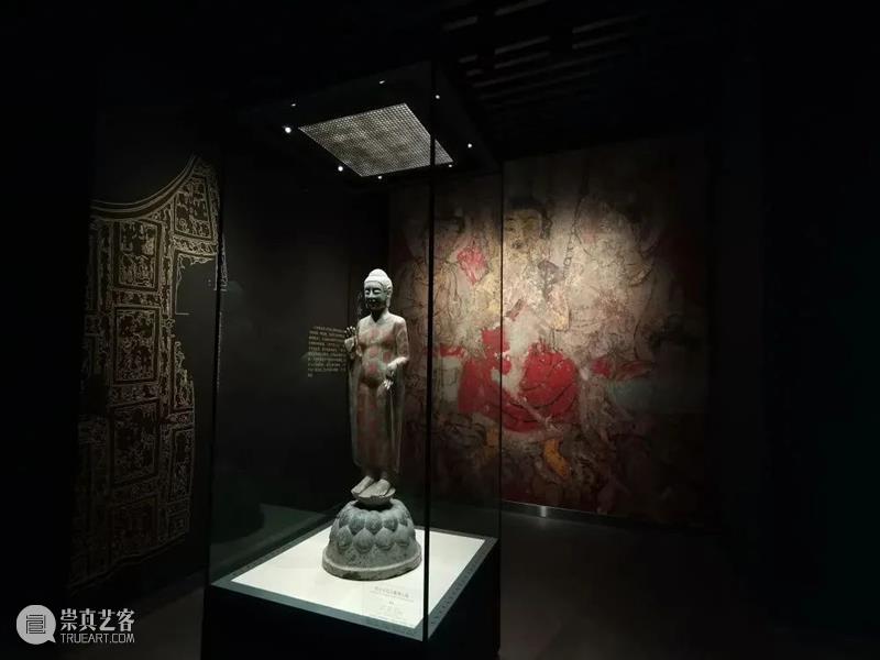 直播丨策展人课堂：一凿一磨——龙兴寺遗址出土佛教造像精品展 佛教 龙兴寺遗址 精品展 丨策展人 课堂 青州龙兴寺遗址 北魏 北宋 造像 数量 崇真艺客