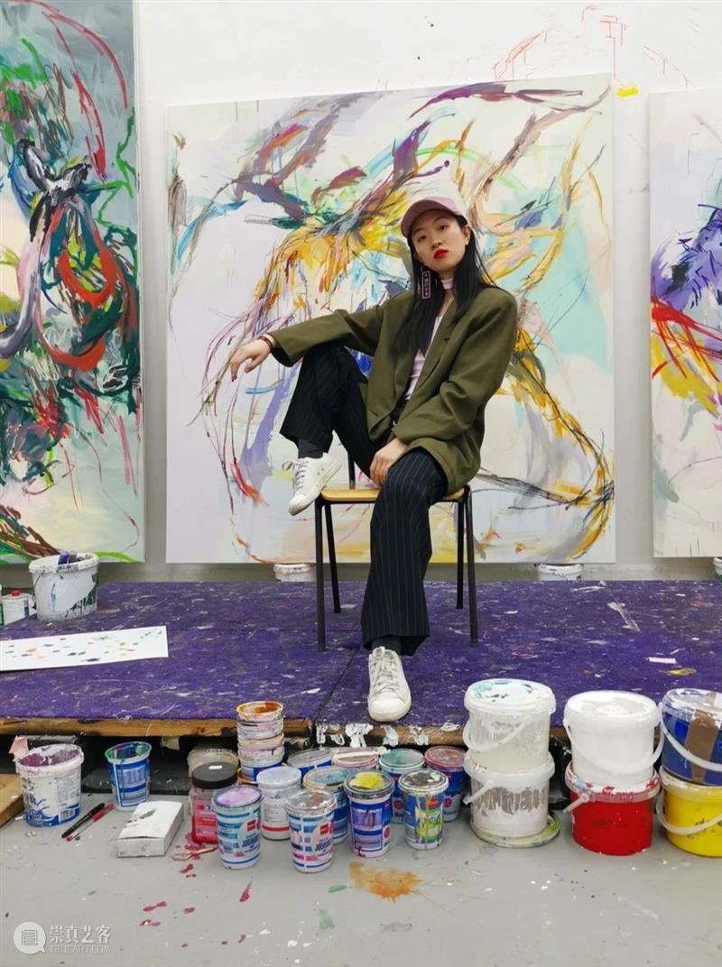 唐人香港|90后女性艺术家“低烧的绘画 ”3月18号开幕 低烧 绘画 艺术家 香港 90后 女性 唐人 LOW FEVER 策展人 崇真艺客