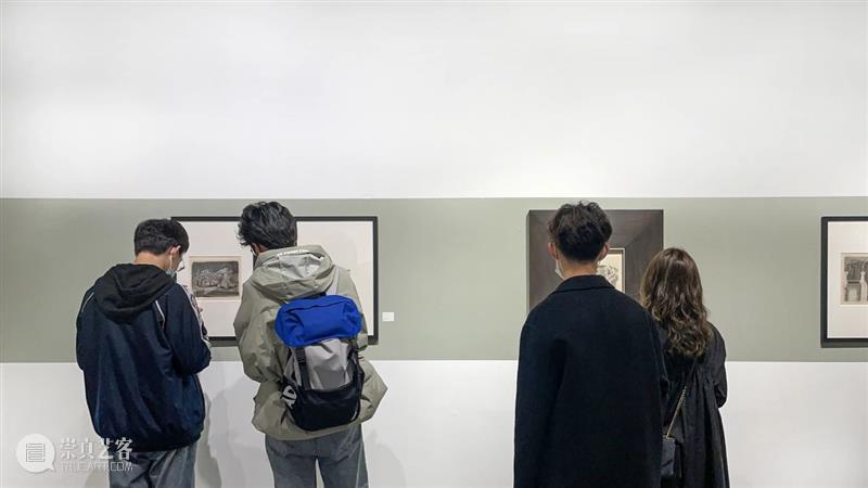 展览现场 | 乔治·莫兰迪版画展「几乎一切」 乔治·莫兰迪 画展 现场 时间 观众 三尚 艺术馆 艺术家 延安路 台阶 崇真艺客