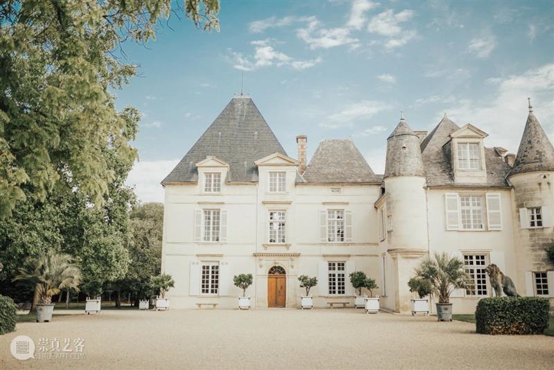 一本带您游历欧洲十二座葡萄酒名庄的珍贵护照 | PFV 顶级葡萄酒家族联盟限量版收藏礼盒上拍 欧洲十二座 葡萄酒名庄 护照 PFV 葡萄酒家族联盟 限量版 礼盒 酒界 翘楚 瑰酿蘇富比 崇真艺客