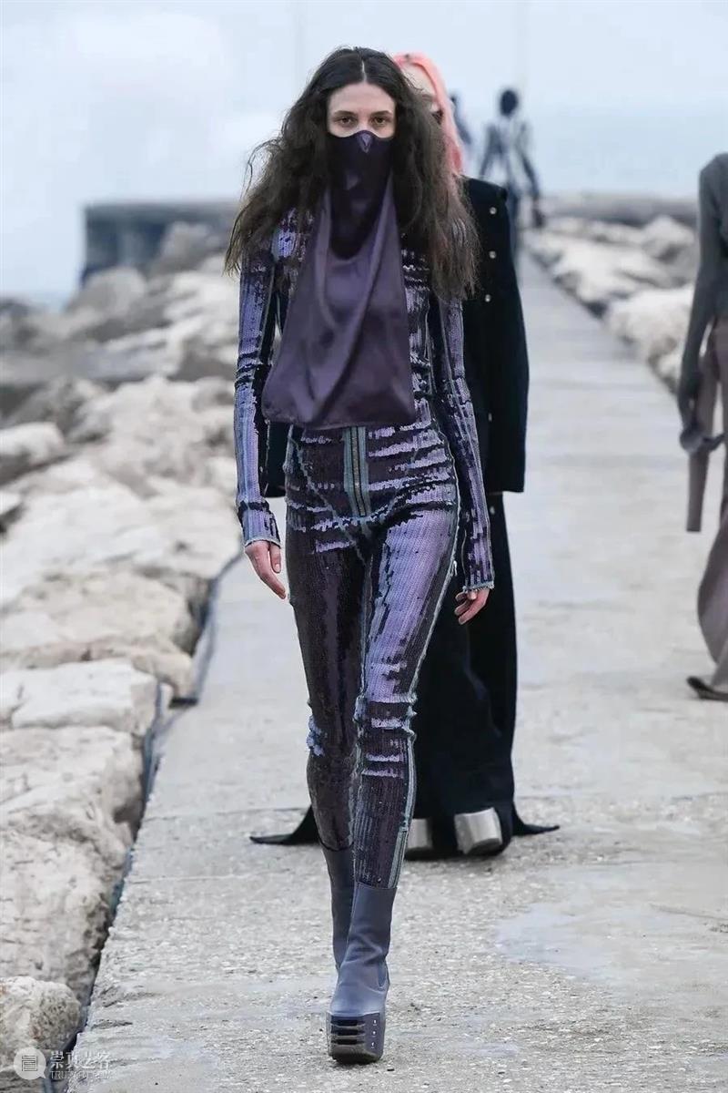 【IFA-流行趋势】Rick Owens | 2021 A/W 对保守主义的戏谑嘲弄 Owens IFA 趋势 保守主义 我的故事 故事 孩子们 长大后 瘾君子 酒鬼 崇真艺客