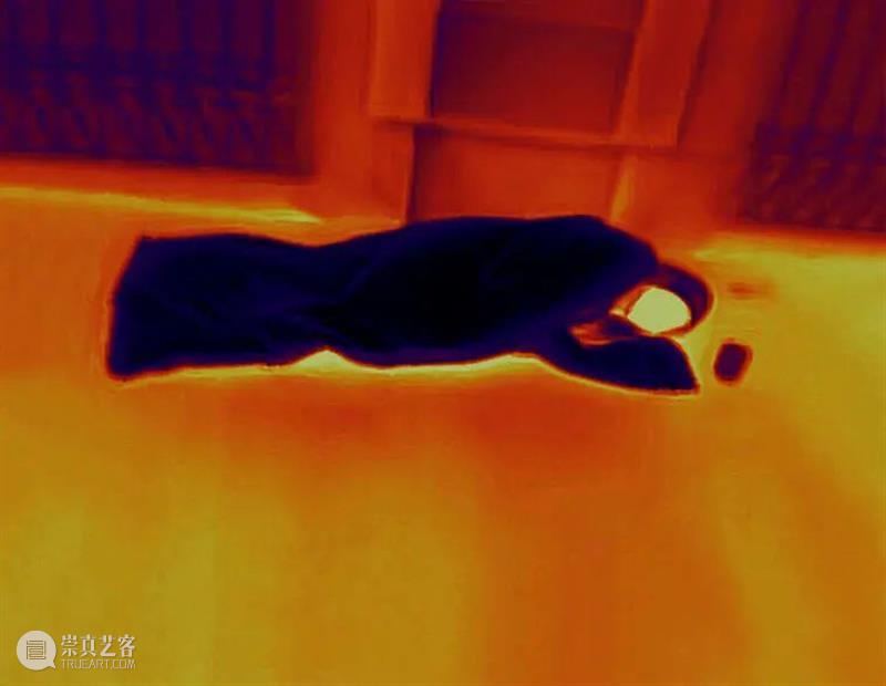 光社摄影图书馆 |   安托万·达加塔与疫情中的法国  光社摄影图书馆 安托万 法国 疫情 达加塔 Antoine Agata 阿加塔 肖像 摄影师 崇真艺客