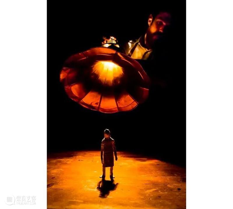 剧看世界|一睹为快!来自新西兰的舞台暗黑魔法! 新西兰 舞台 魔法 暗黑 Smith 汉娜 史密斯 剧场 导演 舞美 崇真艺客