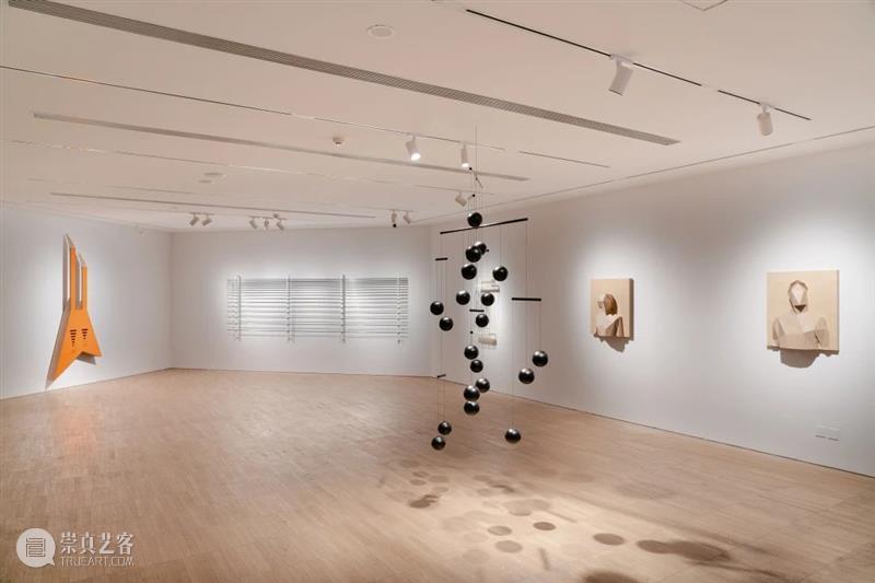 贝浩登与阿那亚艺术中心携手举办春季群展“目之所及” | 门票福利 阿那亚艺术中心 贝浩登 目之所及 群展 门票 福利 现场 延斯 梵歌 米歇尔·欧托尼耶 崇真艺客