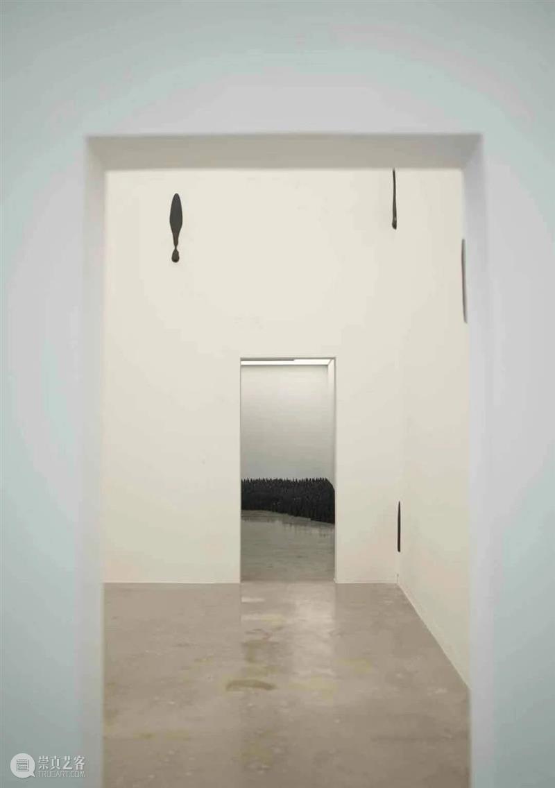 刘建华 把陶瓷玩出陌生感 刘建华 陶瓷 陌生感 昆明 工作室 上海 如今 大学 在此之前 江西 崇真艺客