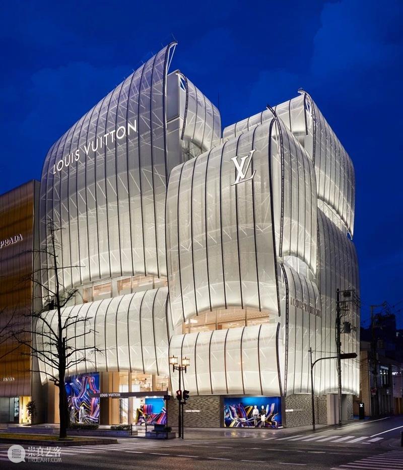 Newsstand199 | 不只是店，更是建筑的艺术品：全球LV旗舰店巡礼 旗舰店 建筑 全球 艺术品 经典 创意 商业 文化 资讯 动态 崇真艺客