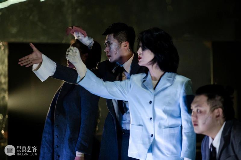 告诉我那个无解题的答案 答案 人人 衣服 风格 人设 人生 归宿 YOURSELF 朝圣者 观光客 崇真艺客