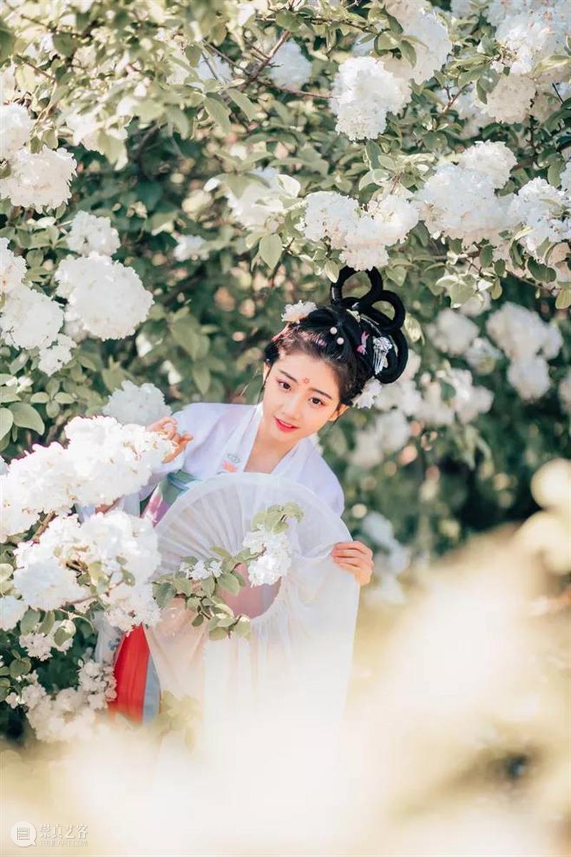 花朝节:一个被世人遗忘,却是一年中最美的节日 花朝节 世人 节日 农历 丨宜 咏花朝 蔡云 良辰 花朝 锦绣 崇真艺客