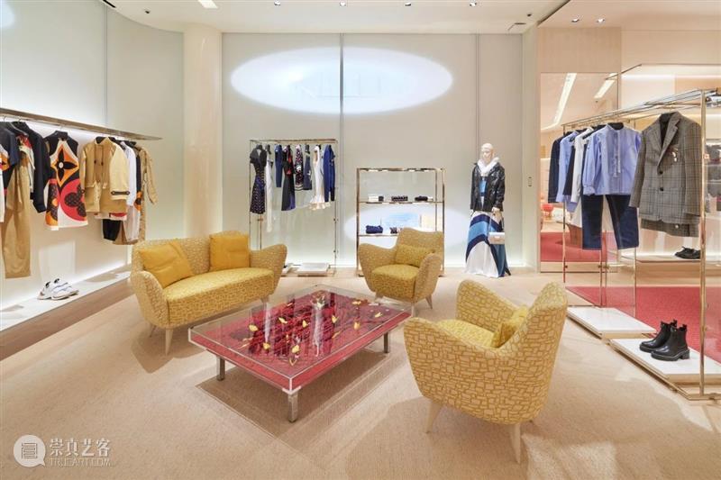 LV·银座旗舰店，‘糖纸’表皮 / 青木淳建筑设计事务所 + Peter Marino Architect 旗舰店 表皮 银座 青木淳建筑设计事务所 糖纸 万众 LV银座旗舰店 神秘的面纱 项目 日本 崇真艺客