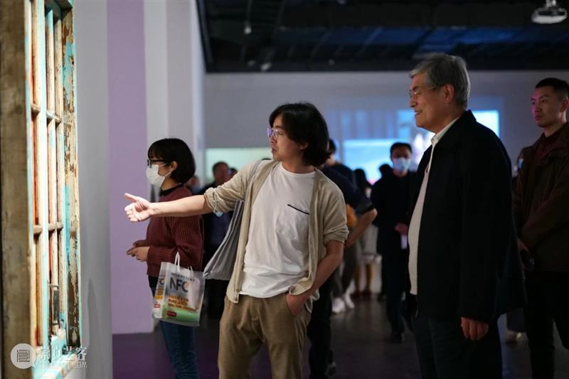 “平板向度”开幕式暨学术对谈活动顺利举办，展现从纸面到虚拟的视觉景观 平板 向度 纸面 视觉 活动 景观 学术 开幕式 浙江省科学技术协会 浙江美术馆 崇真艺客