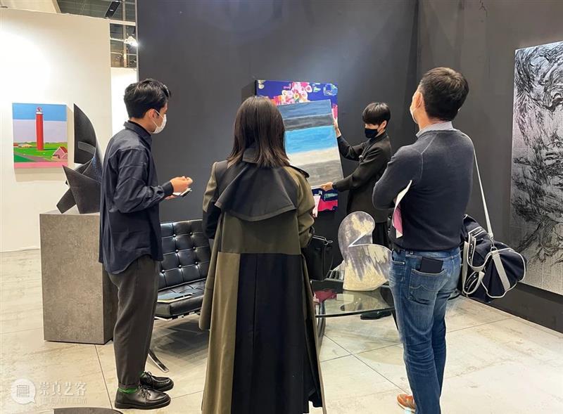 精彩回顾：灯塔・彼方@Art Fair Tokyo 2021 Tokyo 灯塔 彼方 Art Fair 会期 会场 东京国际 论坛 大厦 崇真艺客